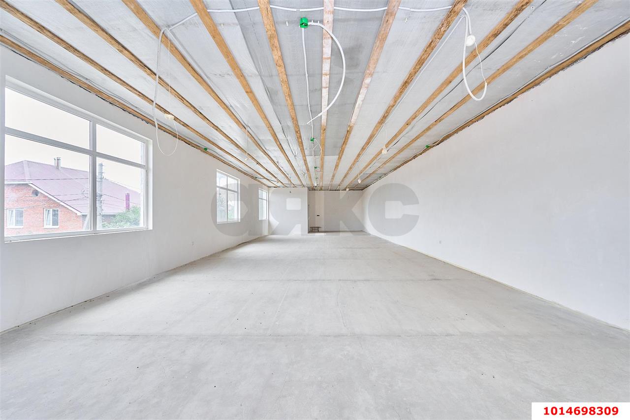 Фото №12: Дом 267 м² + 5.67 сот. - Солнечное, Прикубанский внутригородской округ, ул. Пионовая, 182