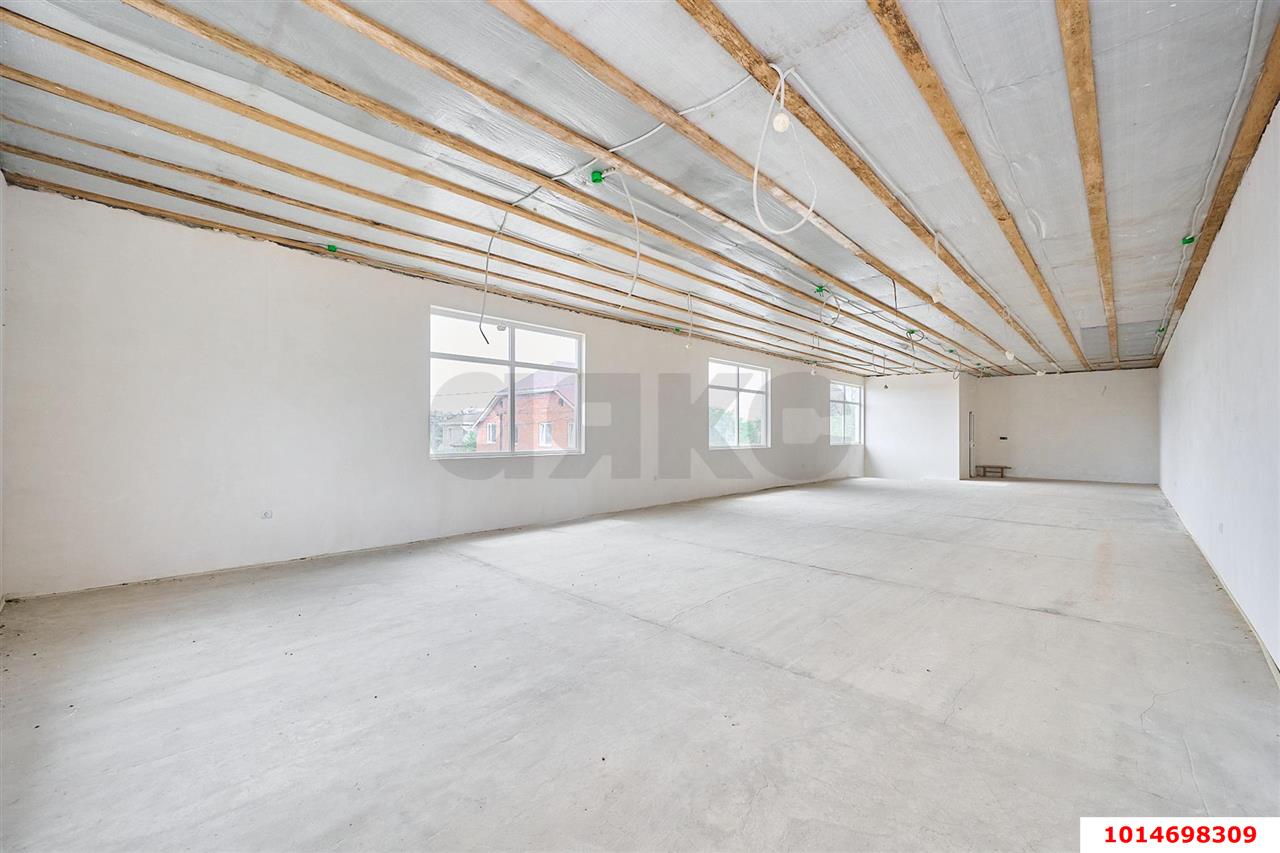 Фото №13: Дом 267 м² + 5.67 сот. - Солнечное, Прикубанский внутригородской округ, ул. Пионовая, 182