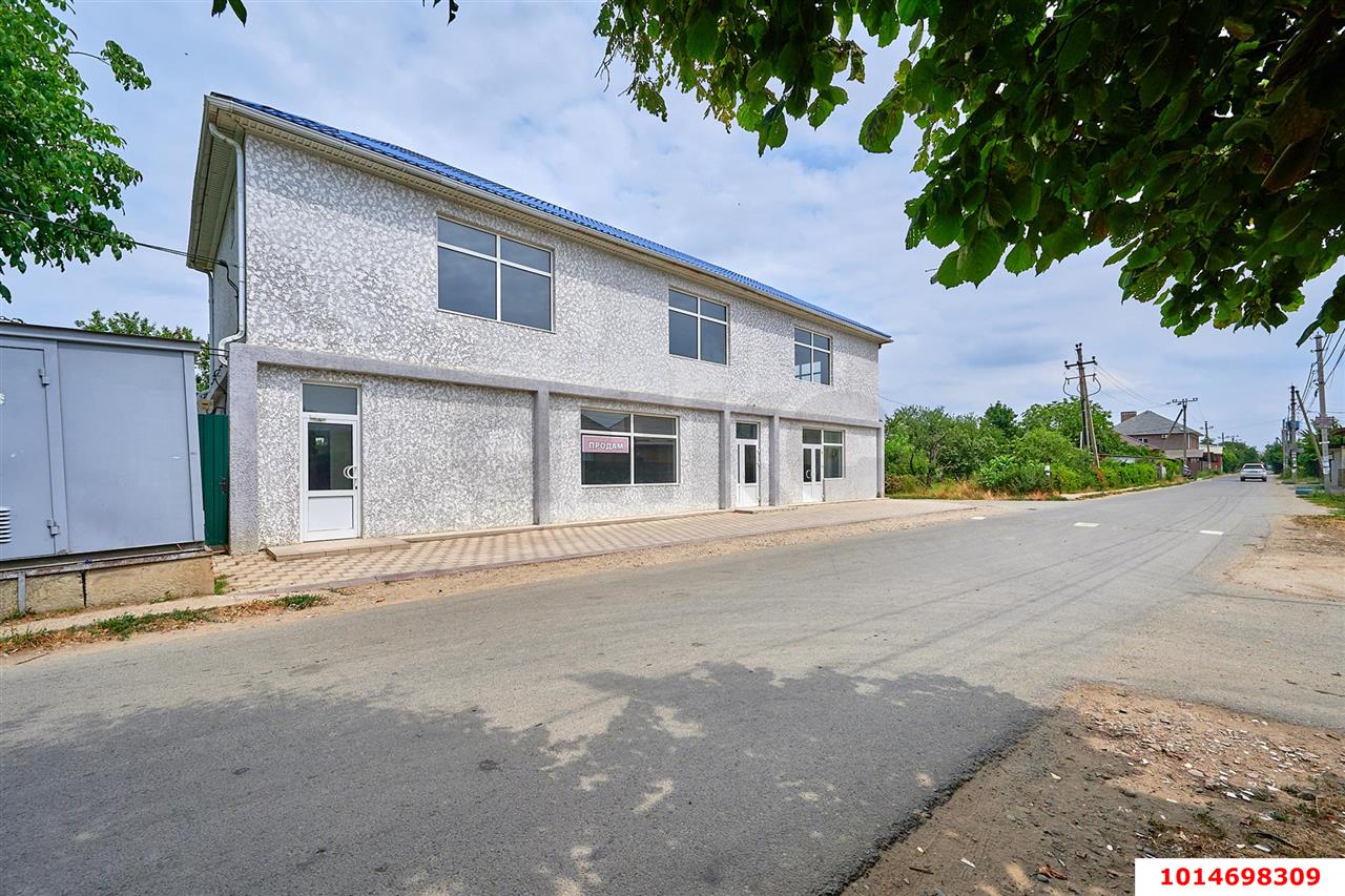 Фото №7: Дом 267 м² + 5.67 сот. - Солнечное, Прикубанский внутригородской округ, ул. Пионовая, 182