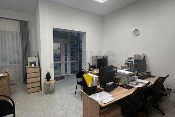 Фото №3: Готовый бизнес 35 м² - Краснодар, мкр. имени Петра Метальникова, ул. Петра Метальникова, 40