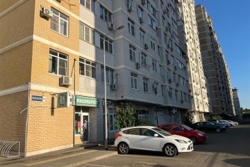 Фото №4: Торговое помещение 80 м² - Краснодар, мкр. ЖК Новые Черёмушки, ул. Селезнёва, 4/4