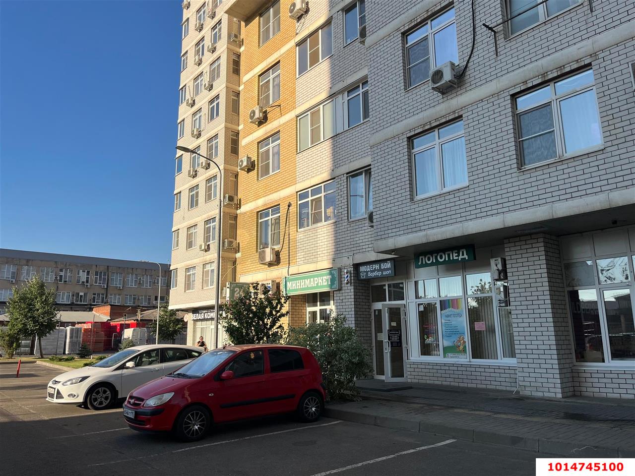 Фото №1: Торговое помещение 80 м² - Краснодар, ЖК Новые Черёмушки, ул. Селезнёва, 4/4