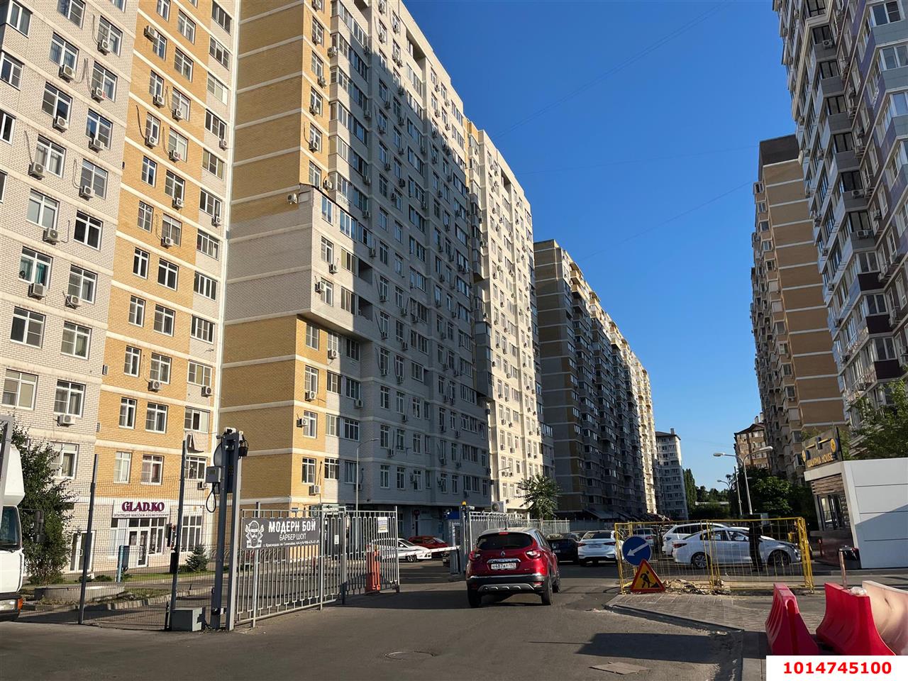 Фото №2: Торговое помещение 80 м² - Краснодар, ЖК Новые Черёмушки, ул. Селезнёва, 4/4