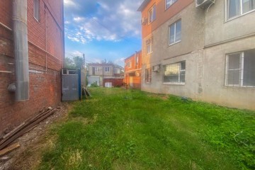 Фото №3: Отдельное здание 781 м² - Краснодар, мкр. Славянский, ул. 3-я Линия, 57/7