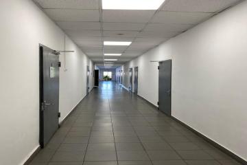 Фото №3: Коммерция 50 м² - Краснодар, мкр. Центральный, ул. Железнодорожная, 31