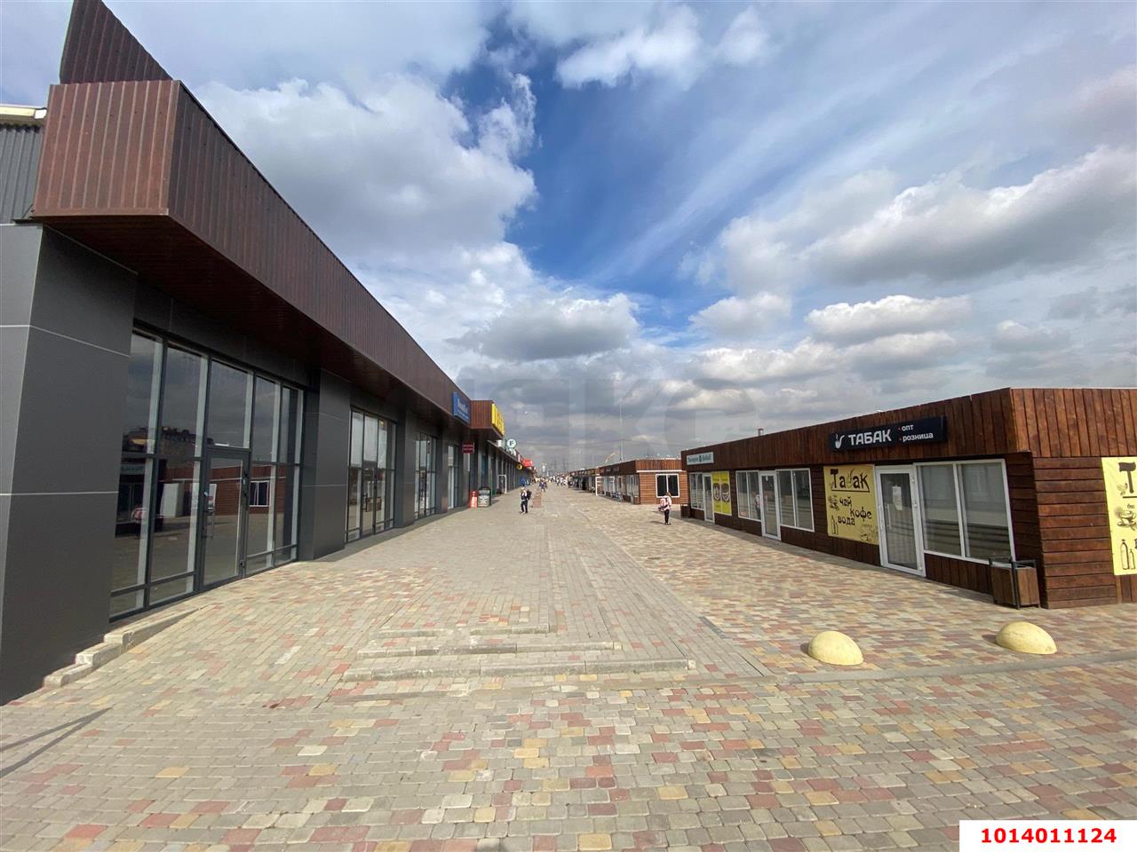 Фото №1: Торговое помещение 800 м² - Новая Адыгея, ул. Тургеневское шоссе, 33с9