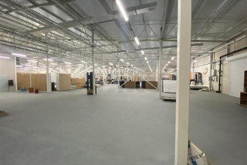Фото №4: Торговое помещение 800 м² - Новая Адыгея, ул. Тургеневское шоссе, 33с9