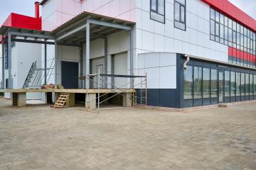 Фото №2: Коммерция 1900 м² - Яблоновский, ул. Дорожная, 111А