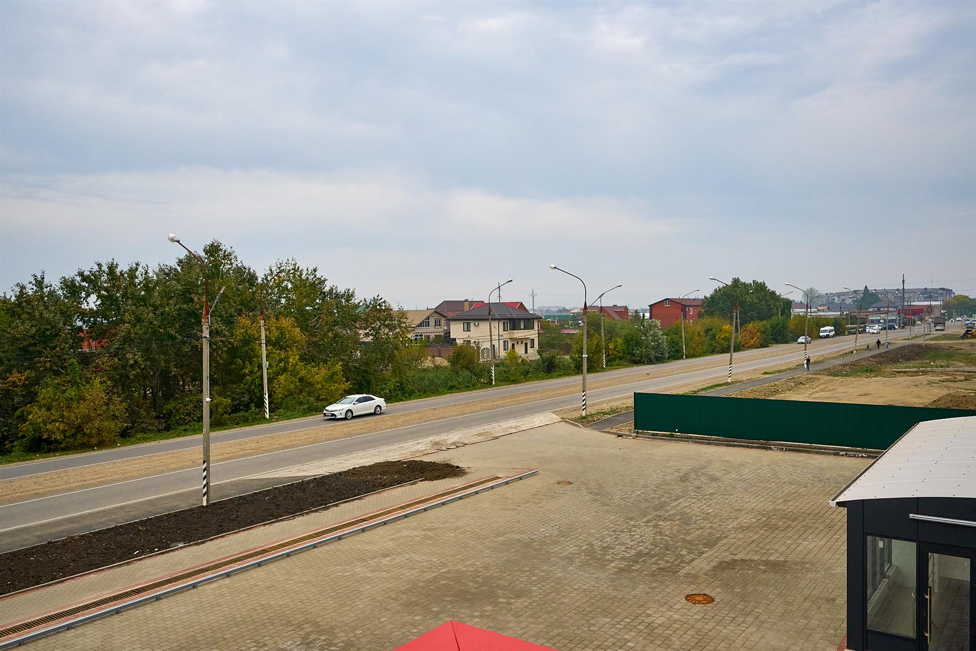 Фото №3: Коммерция 1900 м² - Яблоновский, ул. Дорожная, 111А