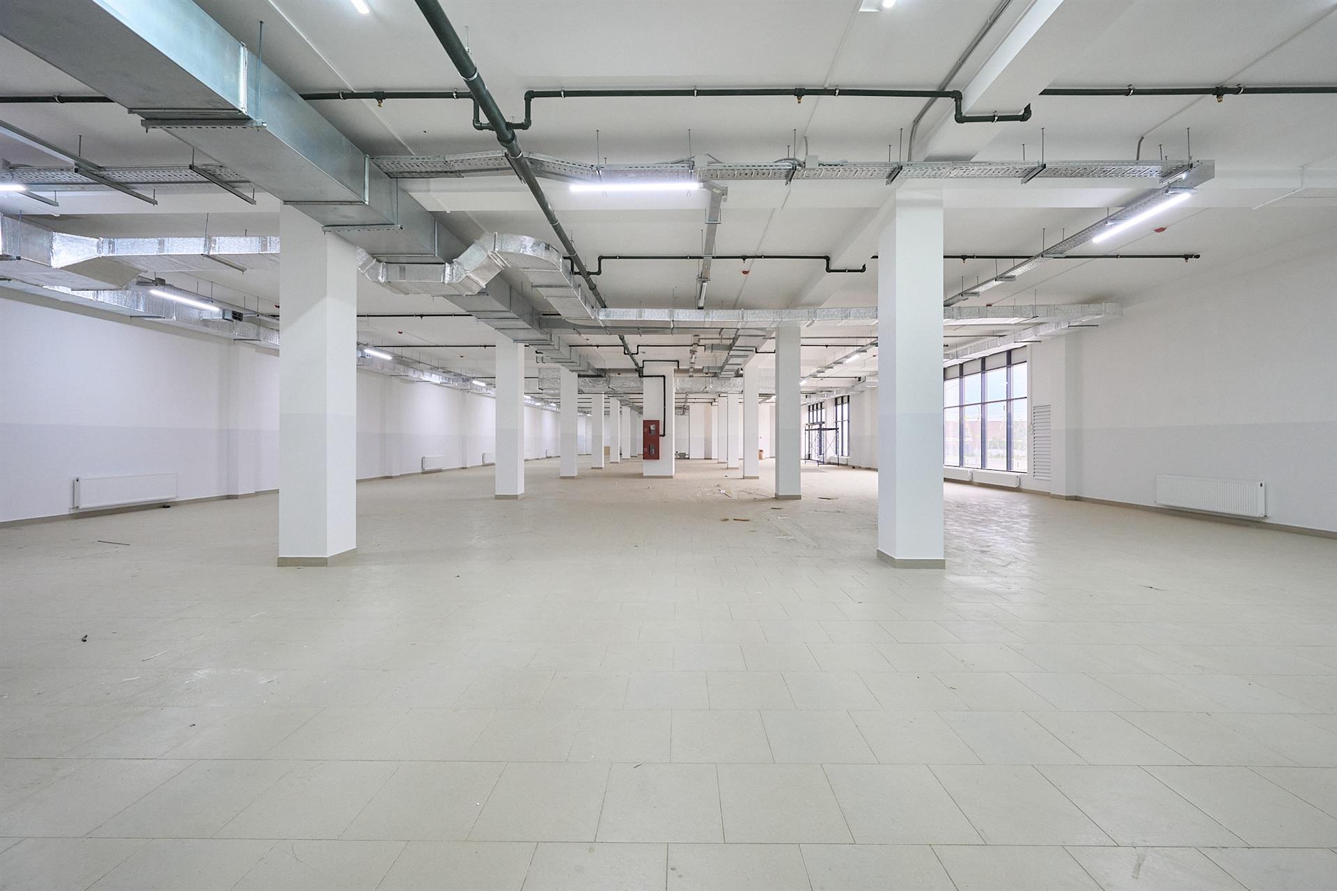 Фото №7: Коммерция 1900 м² - Яблоновский, ул. Дорожная, 111А