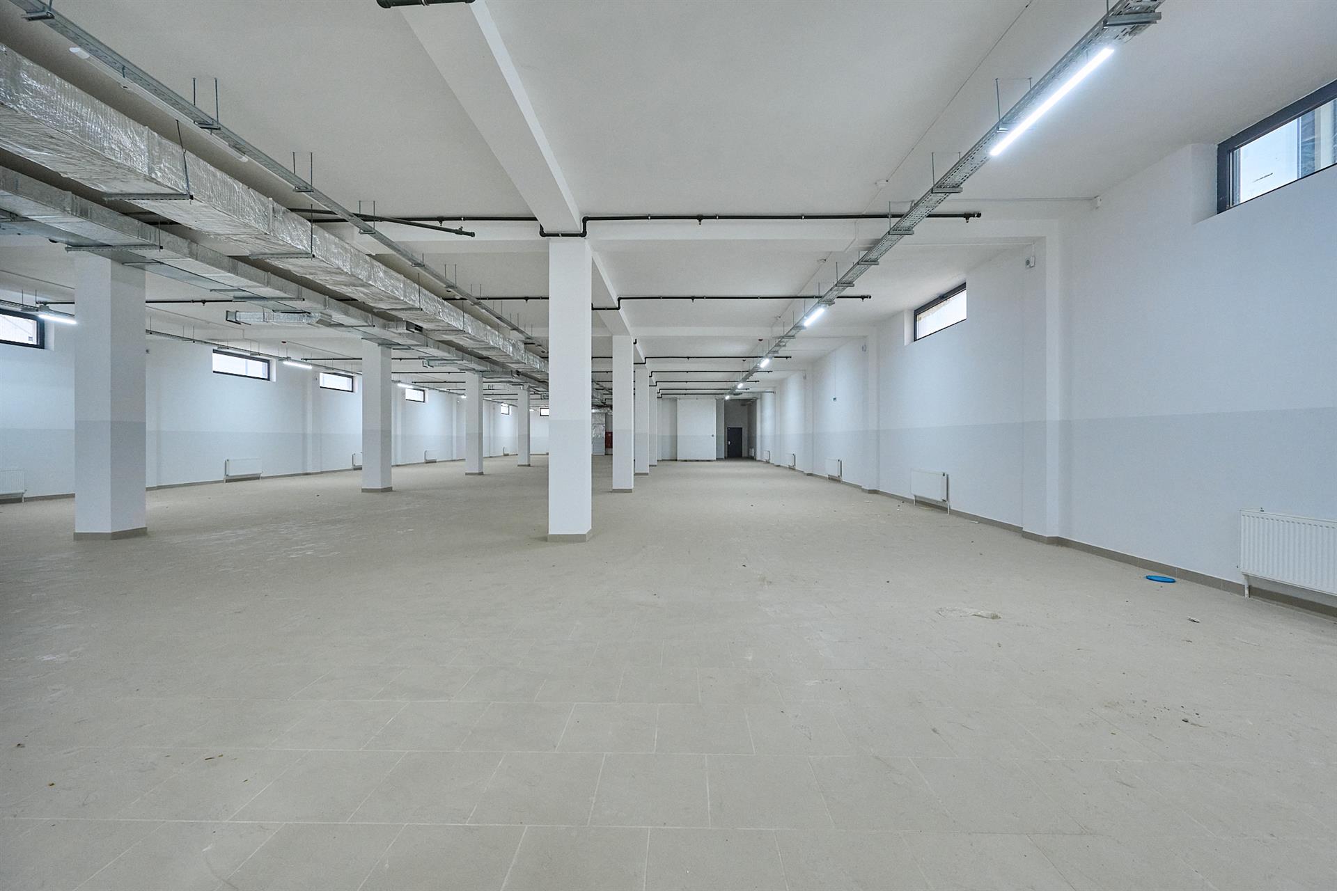 Фото №10: Коммерция 1900 м² - Яблоновский, ул. Дорожная, 111А