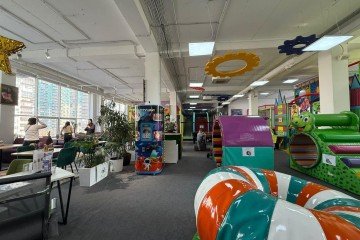Фото №2: Торговое помещение 650 м² - Краснодар, мкр. ЖК Флотилия, ул. имени 40-летия Победы, 178