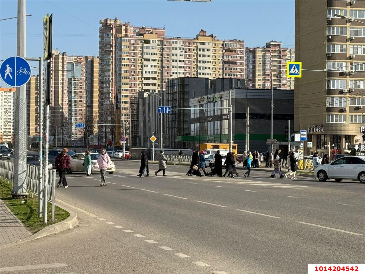 Фото №5: Торговое помещение 500 м² - Краснодар, ЖК Барселона, ул. имени 40-летия Победы, 97