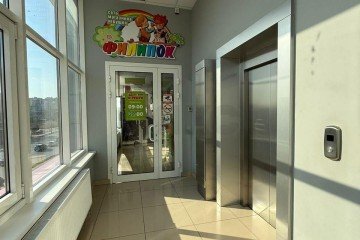 Фото №4: Торговое помещение 500 м² - Краснодар, мкр. ЖК Барселона, ул. имени 40-летия Победы, 97