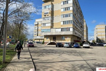 Фото №1: Торговое помещение 162 м² - Краснодар, мкр. Славянский, ул. Красных Партизан, 1