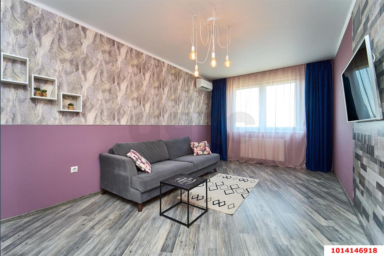 Фото №1: 1-комнатная квартира 40 м² - Краснодар, Камвольно-суконный Комбинат, ул. Магистральная, 11к3