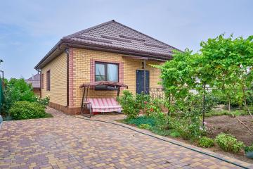 Фото №1: Дом 82 м² - Российский, мкр. Прикубанский внутригородской округ, ул. Триумфальная, 36/2