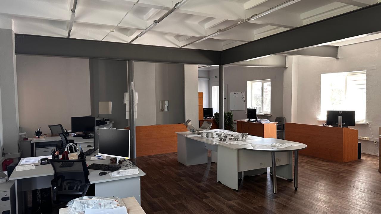 Фото №5: Коммерция 1100 м² - Новотитаровская