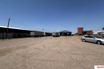 Фото №2: Складское помещение 1470 м² - Новотитаровская, ул. Луначарского, 426Д