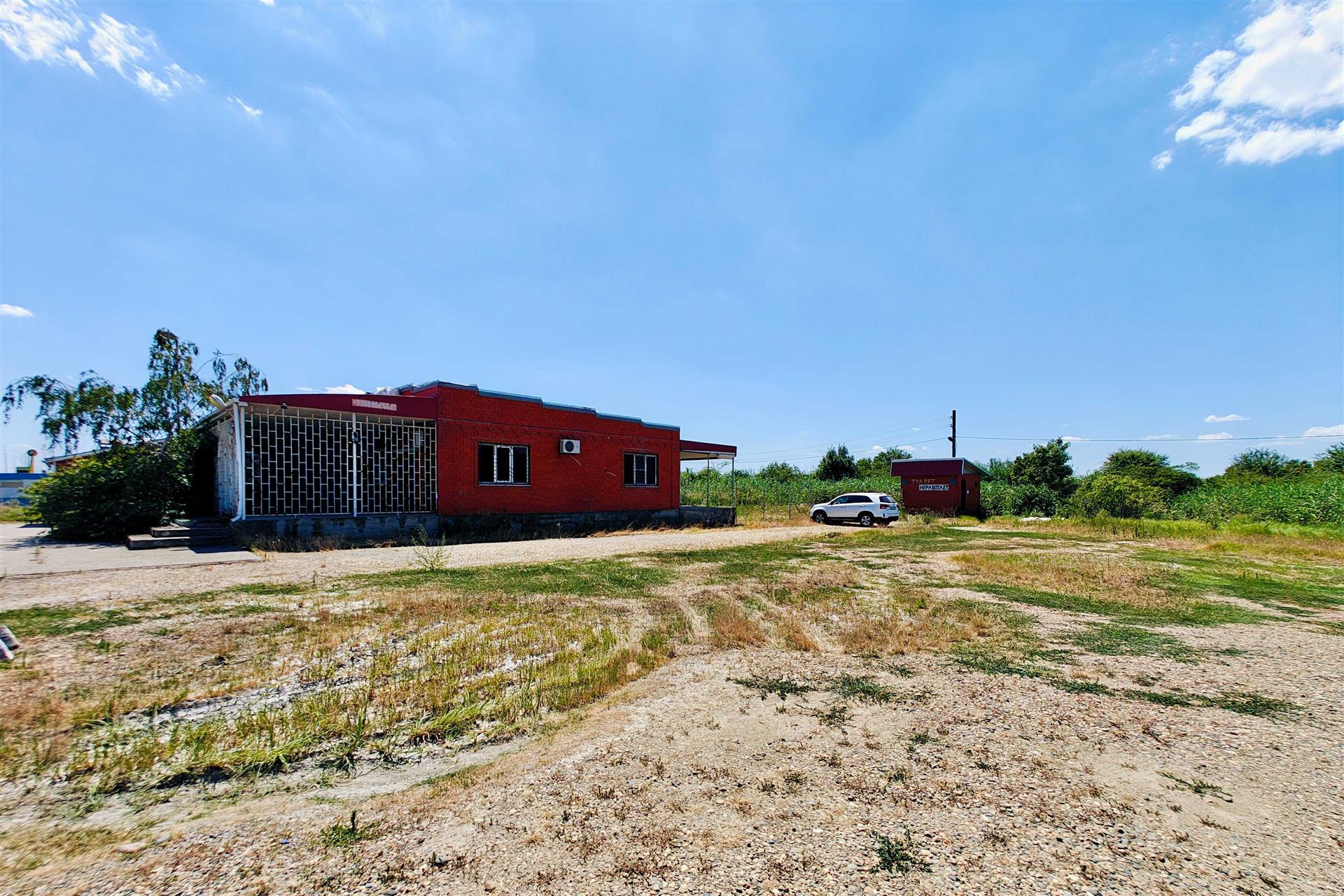 Фото №20: Коммерция 250 м² - Тлюстенхабль, ул. Джубгинское шоссе, 94