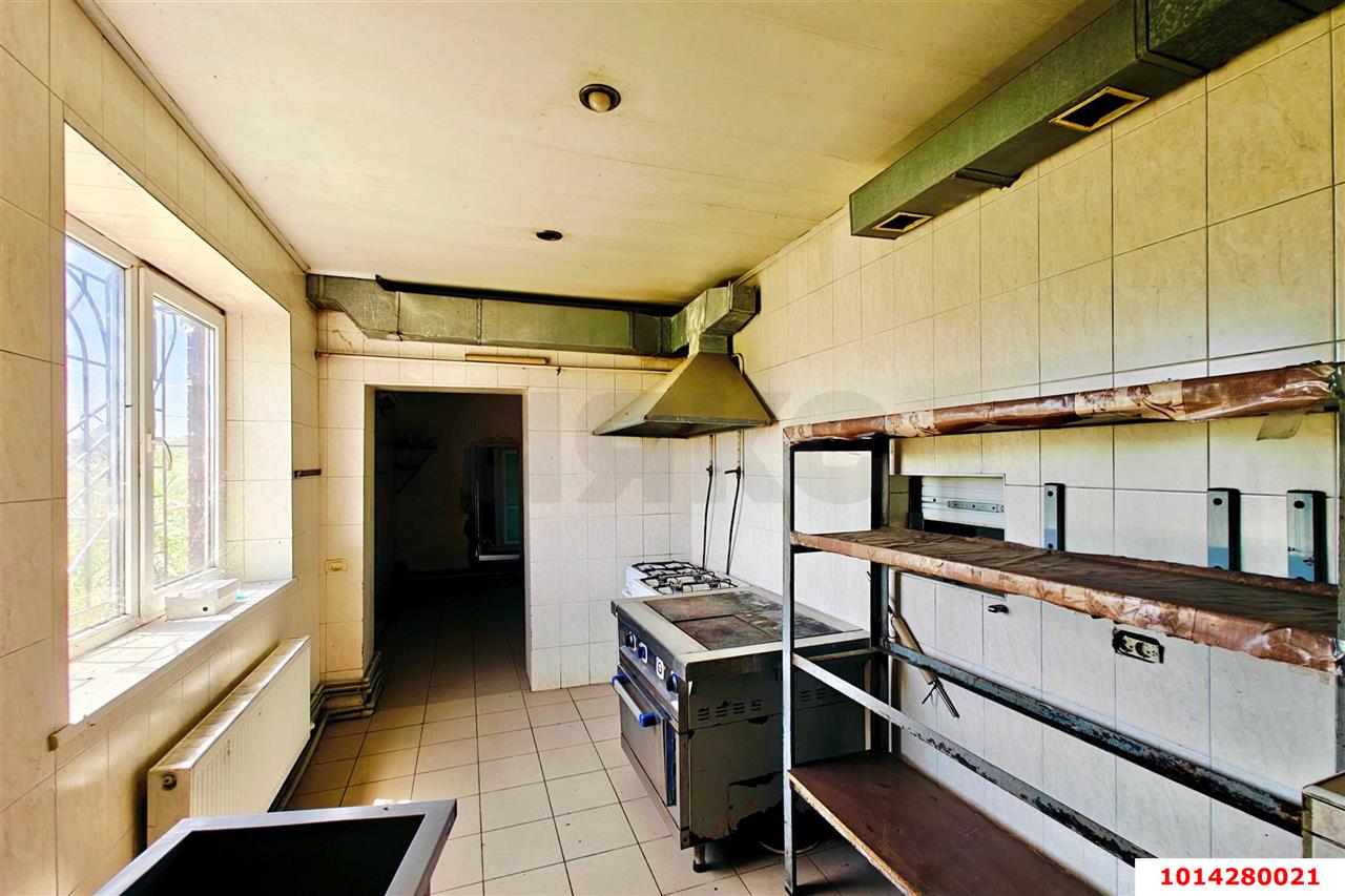 Фото №10: Отдельное здание 250 м² - Тлюстенхабль, ул. Джубгинское шоссе, 94