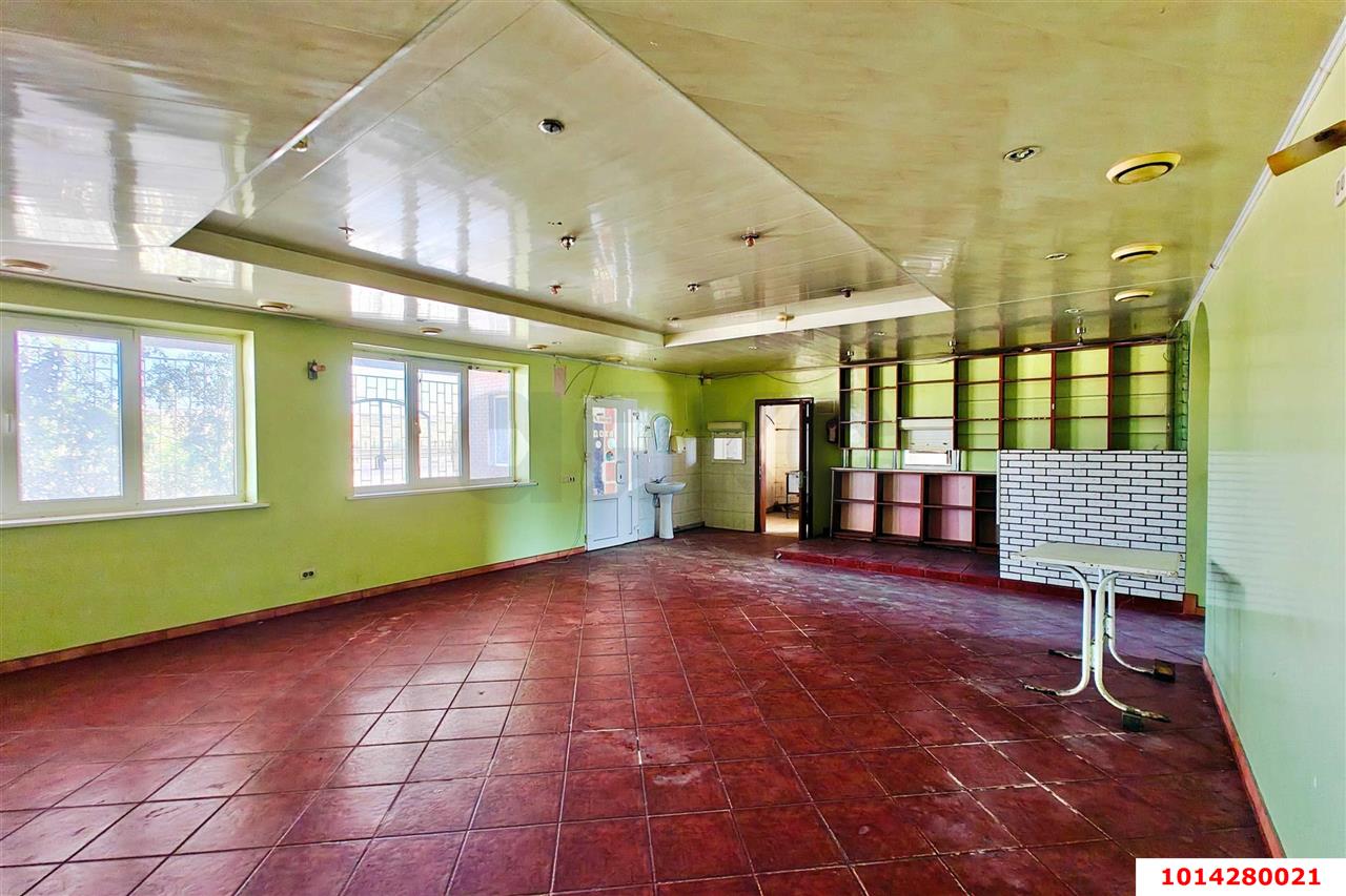 Фото №6: Отдельное здание 250 м² - Тлюстенхабль, ул. Джубгинское шоссе, 94