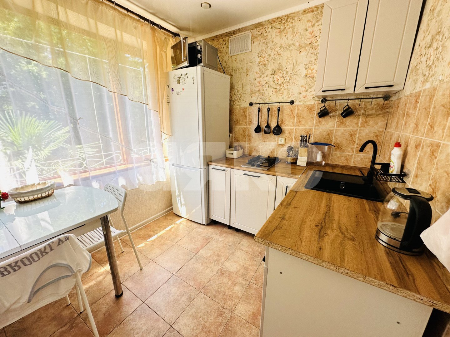 Фото №4: 2-комнатная квартира 54 м² - Сочи, Новый Сочи, ул. Цюрупы, 8