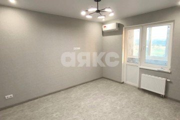 Фото №1: 1-комнатная квартира 35 м² - Симферополь, р. Центральный, ул. Балаклавская, 73Г