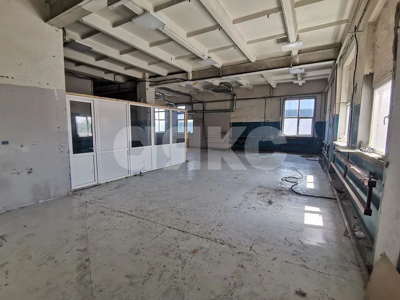 Фото №8: Коммерция 270 м² - Ростов-на-Дону, квартал Совхозный, пер. Радиаторный, 8Б