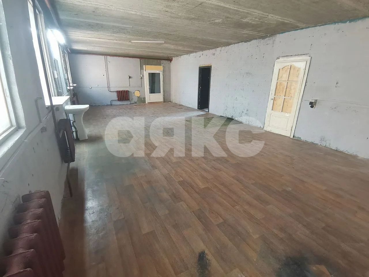 Фото №7: Коммерция 270 м² - Ростов-на-Дону, квартал Совхозный, пер. Радиаторный, 8Б