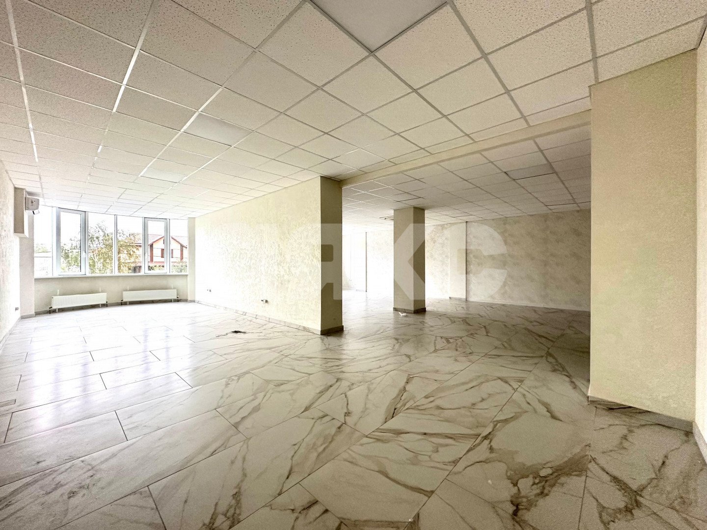 Фото №7: Коммерция 114 м² - Ростов-на-Дону, Ворошиловский, пр-кт Михаила Нагибина, 38