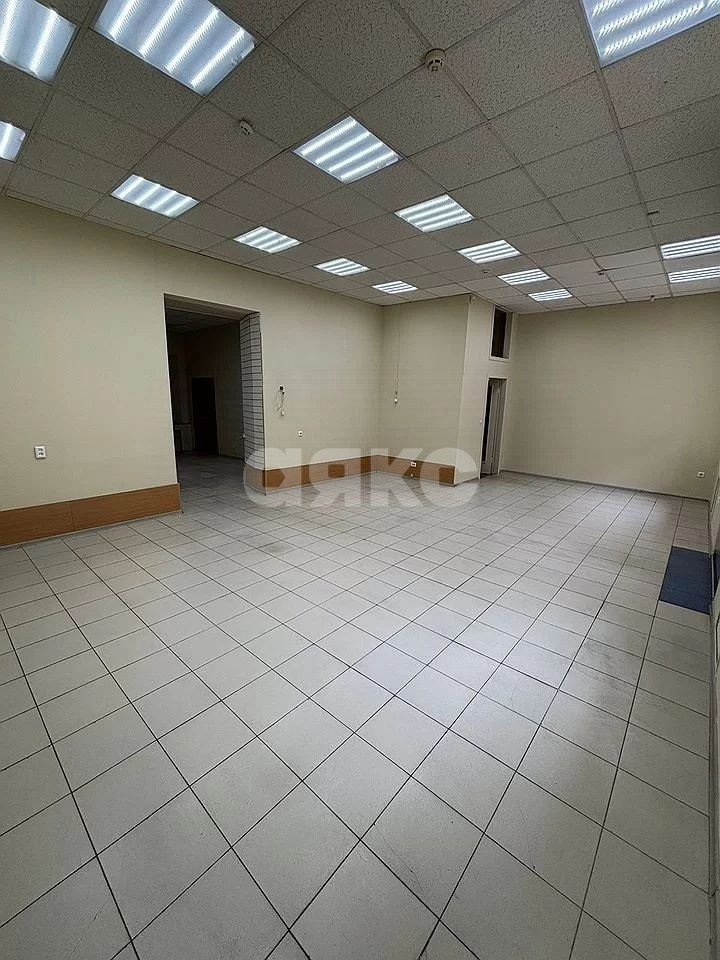 Фото №5: Коммерция 71 м² - Ростов-на-Дону, Ленинский, ул. Серафимовича, 53