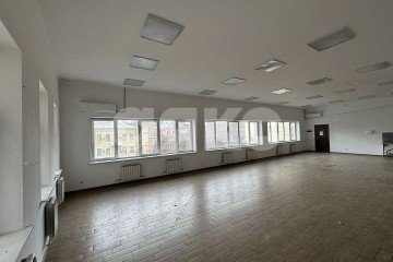 Фото №4: Коммерция 500 м² - Ростов-на-Дону, мкр. Нахичевань, ул. Базарная площадь, 5/2