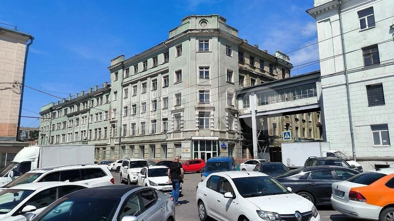 Фото №1: Коммерция 500 м² - Ростов-на-Дону, Нахичевань, ул. Базарная площадь, 5/2
