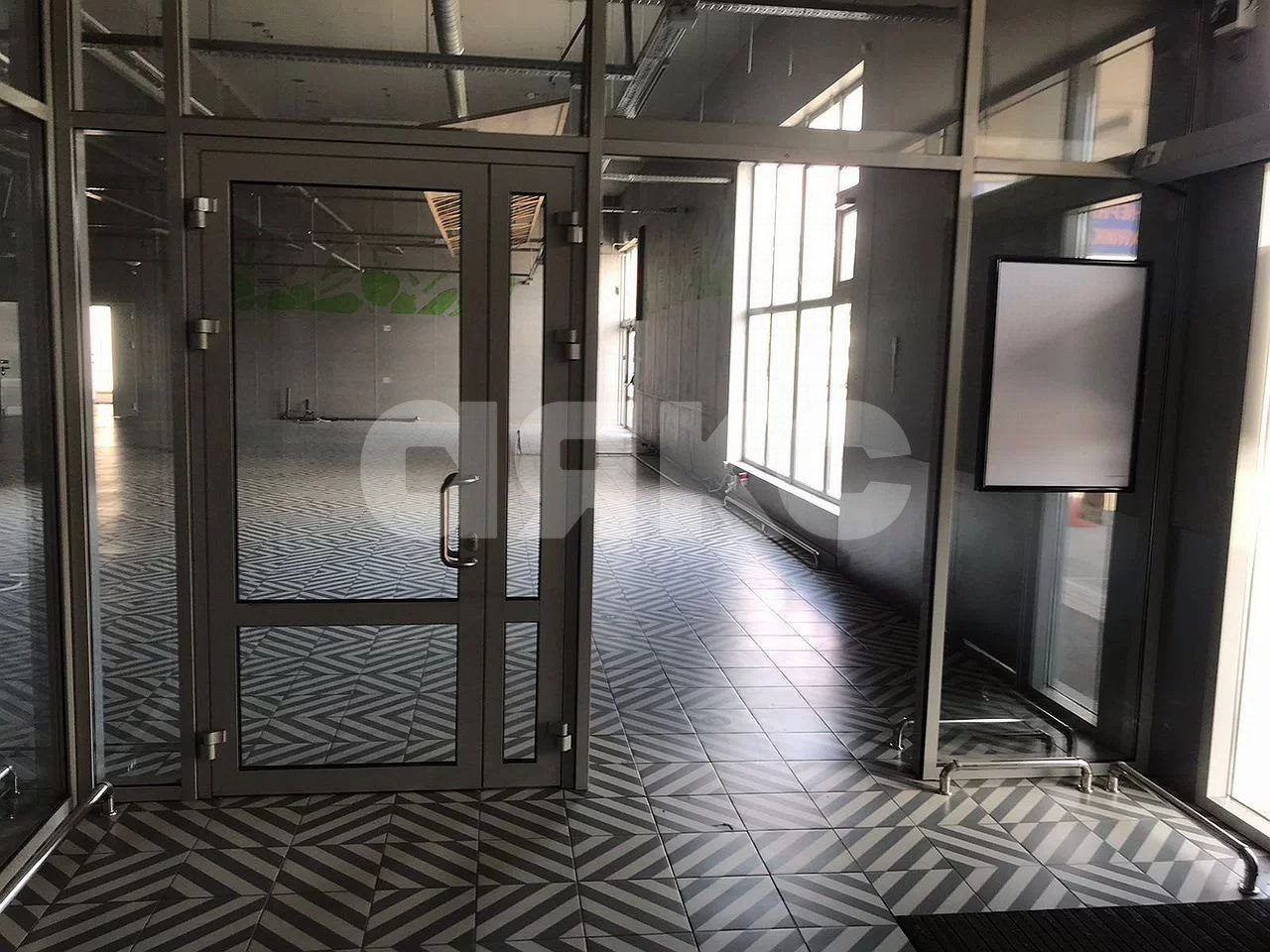 Фото №36: Коммерция 485 м² - Ленинакан, ул. Южная, 1/4