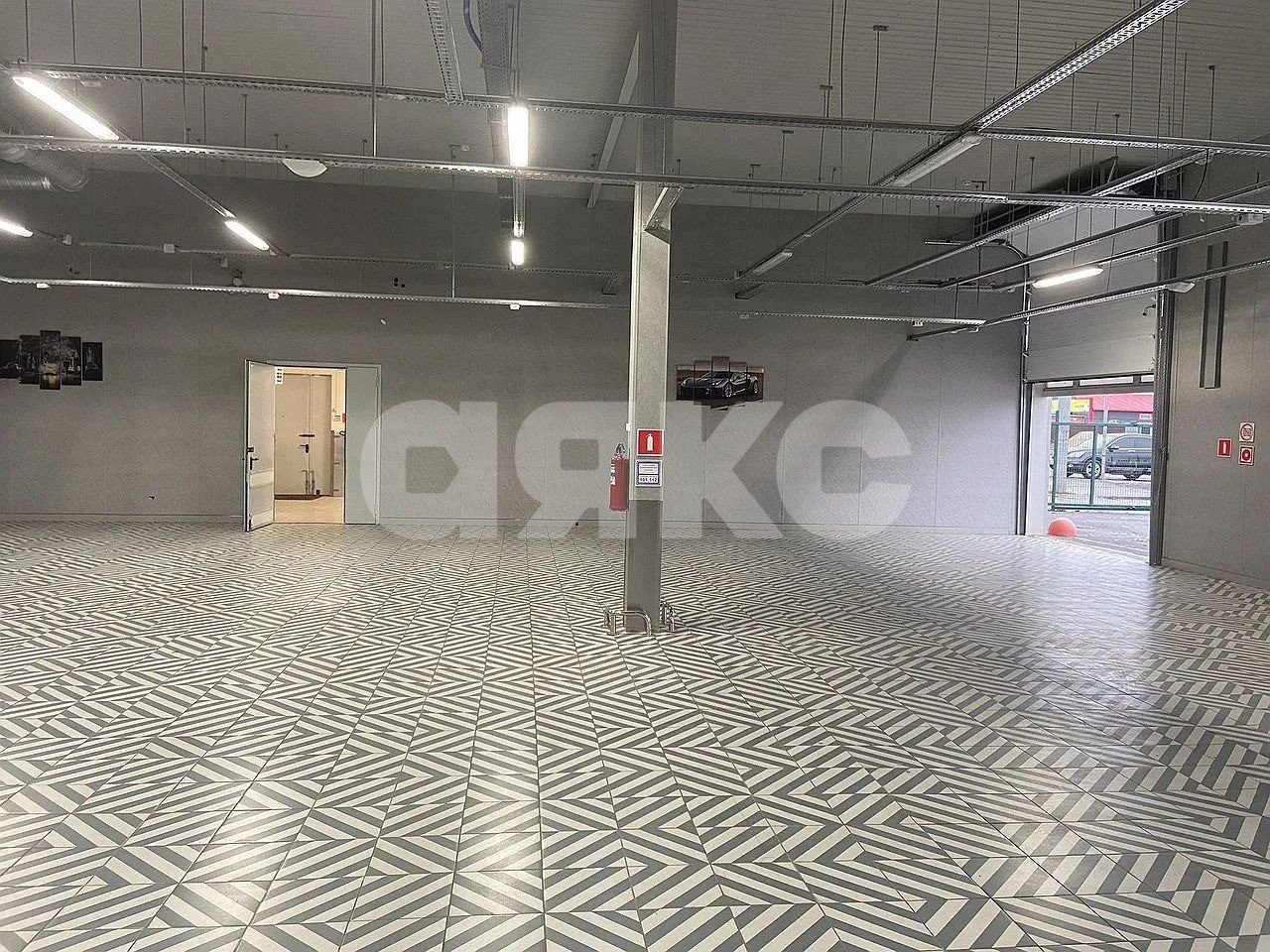 Фото №2: Коммерция 485 м² - Ленинакан, ул. Южная, 1/4