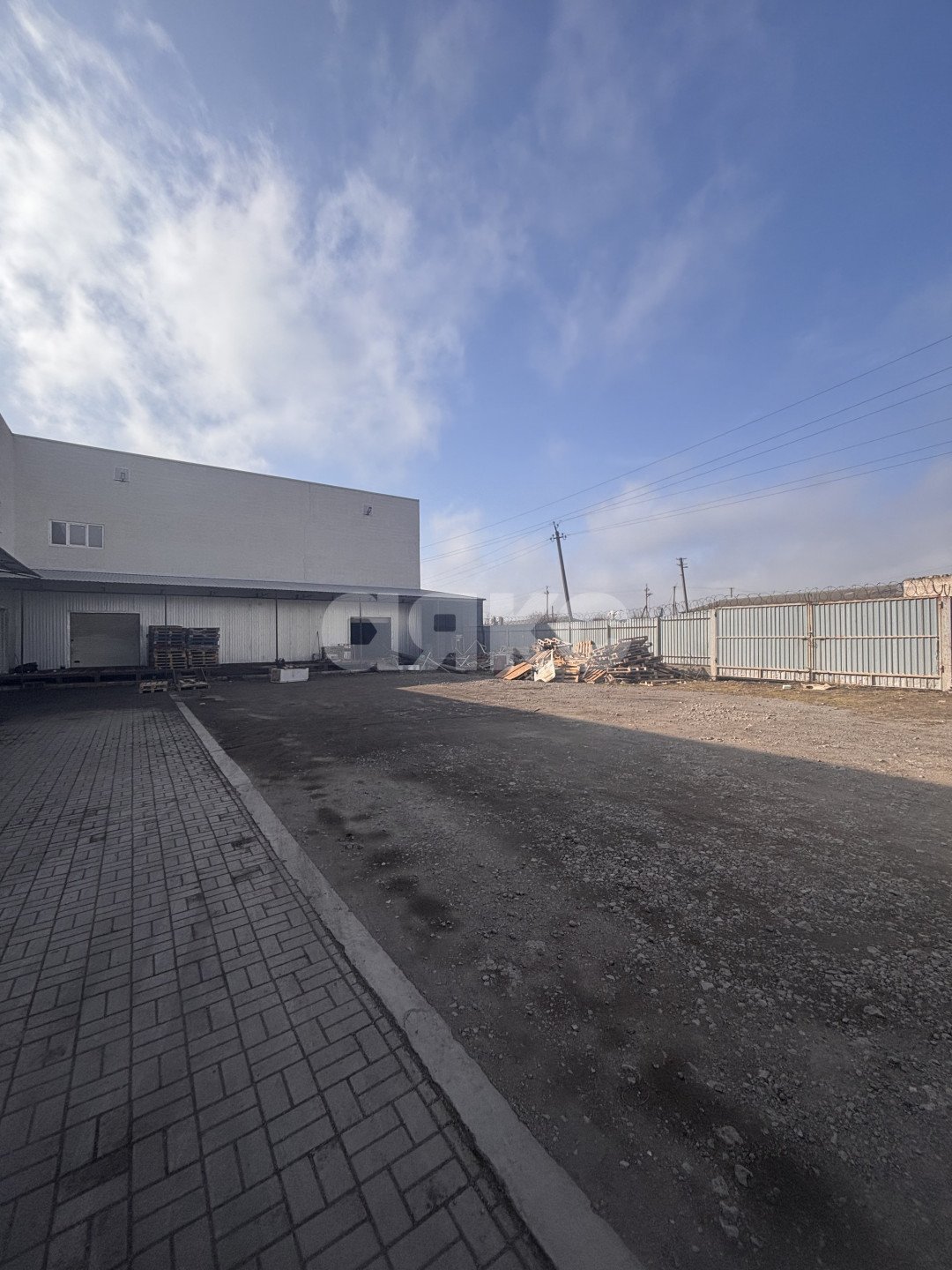Фото №3: Коммерция 1600 м² - Мариуполь, Центральный, ул. Спортивная