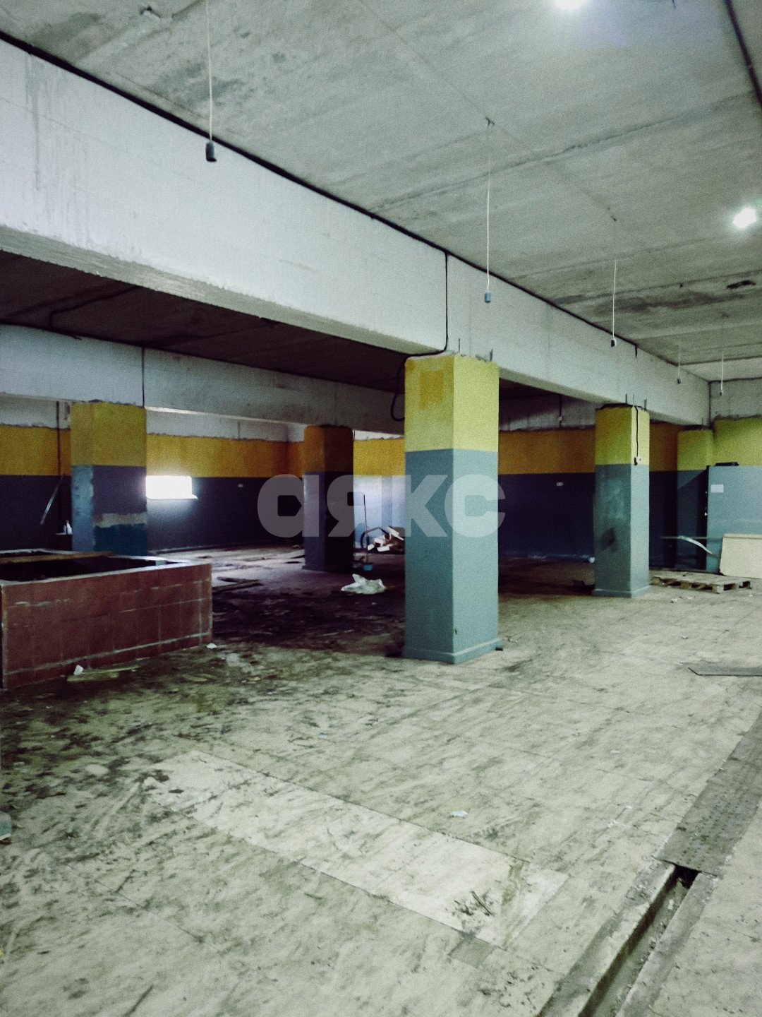 Фото №34: Коммерция 1600 м² - Мариуполь, Центральный, ул. Спортивная
