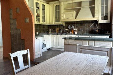 Фото №4: Коттедж 448 м² - Мариуполь, п. Песчаный, ул. Большая Морская, 60Б