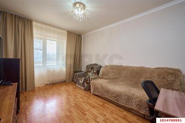 Фото №1: 2-комнатная квартира 67 м² - Ленина, мкр. территория ДНТ Виктория, ул. Прохладная, 131