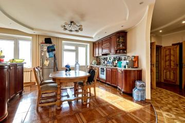 Фото №2: 2-комнатная квартира 110 м² - Краснодар, мкр. Центральный, пр-д Одесский, 4/1