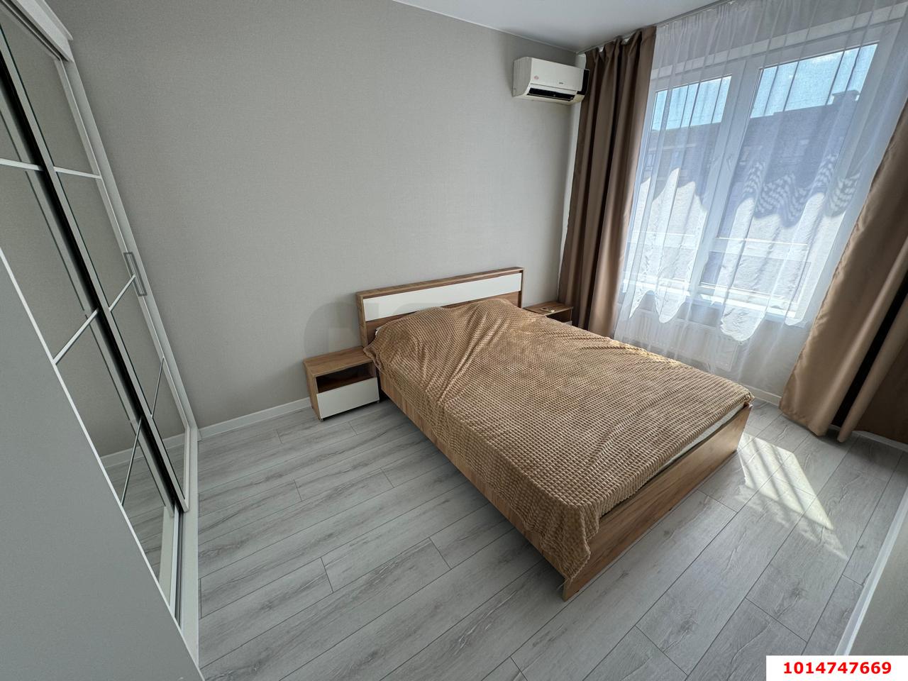 Фото №1: 2-комнатная квартира 44 м² - Краснодар, Прикубанский внутригородской округ, мкр. жилой комплекс Спортивная Деревня, ул. имени Генерала Корнилова, 18