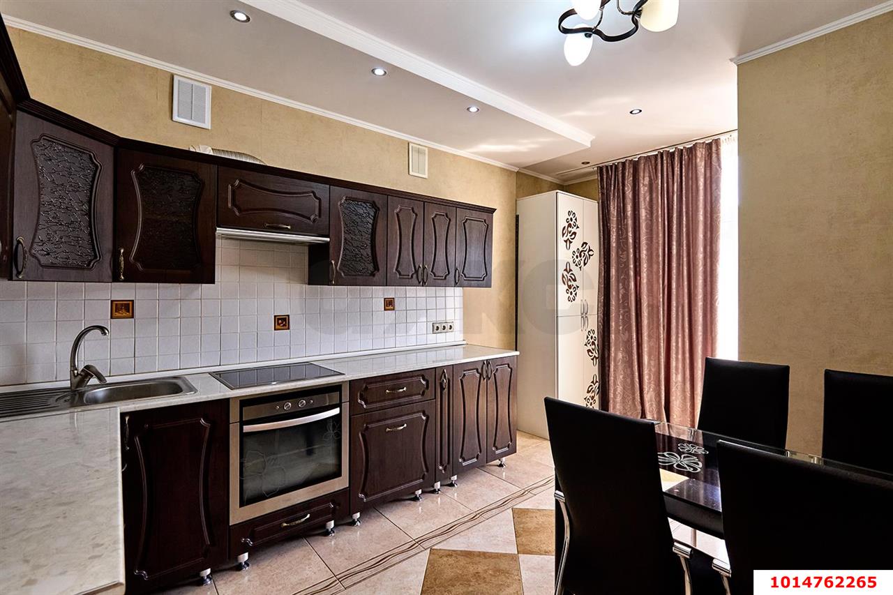 Фото №1: 2-комнатная квартира 54 м² - Краснодар, Краевая Клиническая Больница, ул. 1 Мая, 292