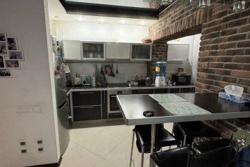 Фото №1: 2-комнатная квартира 64 м² - Краснодар, мкр. Краевая Клиническая Больница, ул. Восточно-Кругликовская, 76/1