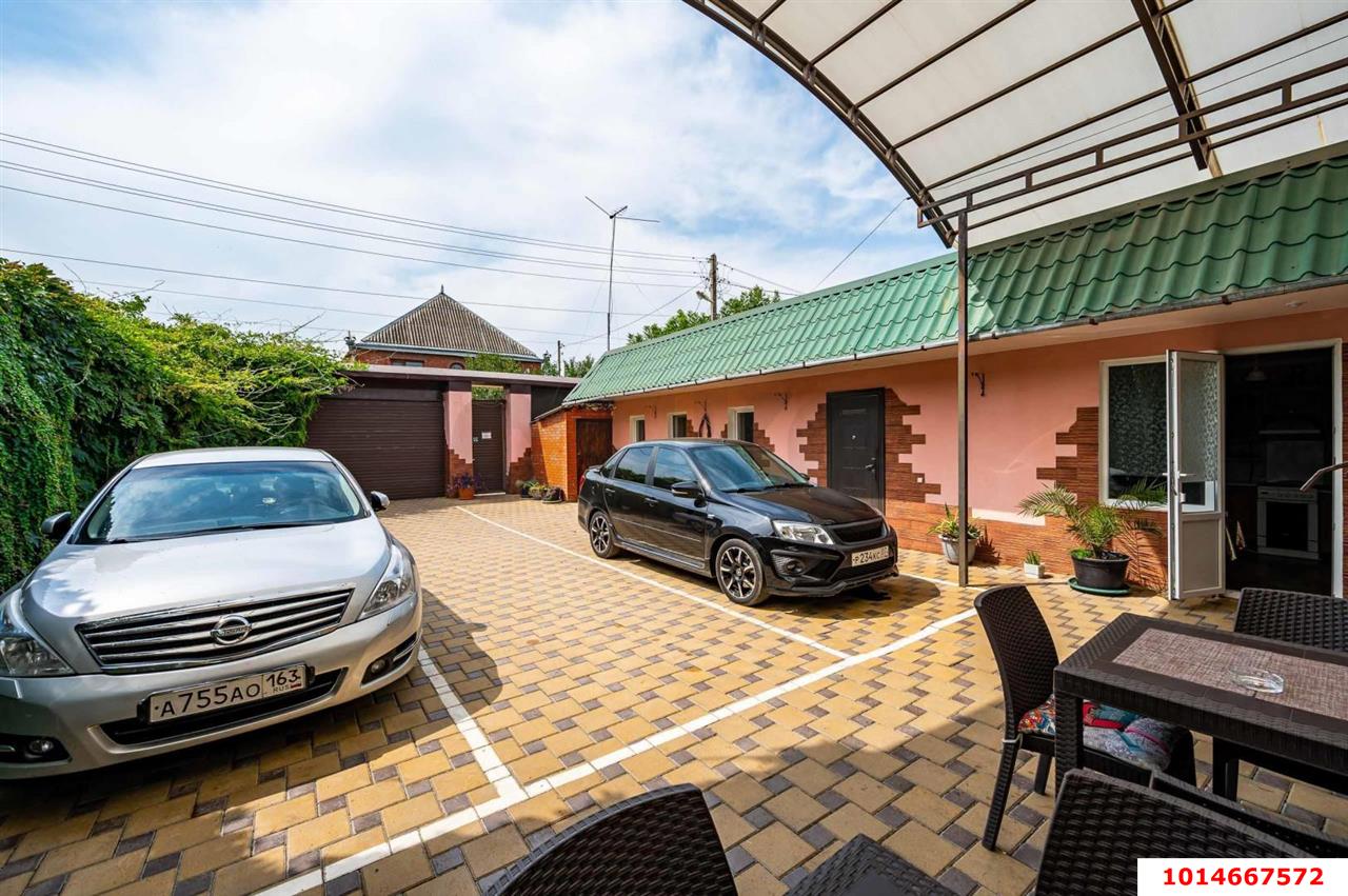 Фото №1: Дом 511 м² + 6 сот. - Краснодар, Славянский, пр-д 3-й Линии, 38