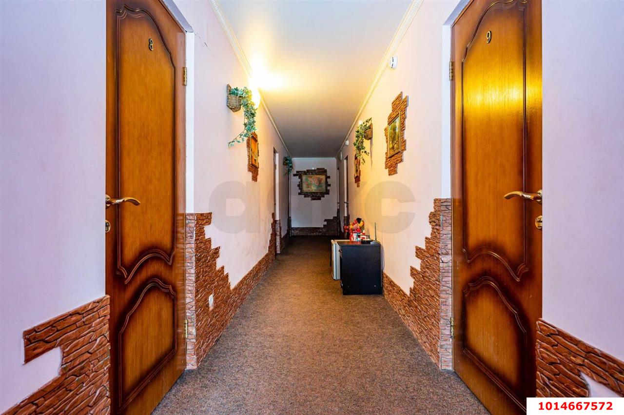 Фото №13: Дом 511 м² + 6 сот. - Краснодар, Славянский, пр-д 3-й Линии, 38