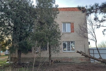 Фото №2: Отдельное здание 930 м² - Белый, пер. Садовый, 9