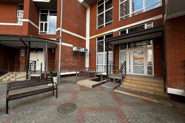 Фото №1: Торговое помещение 73 м² - Краснодар, мкр. Фестивальный, пр-д Дальний, 11к1