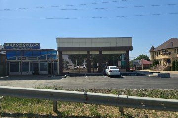 Фото №2: Торговое помещение 150 м² - Новотитаровская, ул. Широкая, 37
