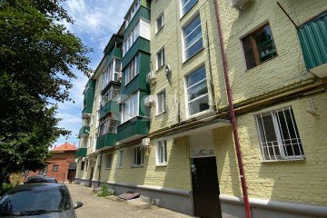 Фото №5: 1-комнатная квартира 30 м² - Майкоп, мкр. Центр, ул. Пролетарская, 240